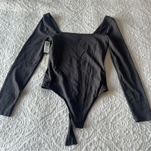 NWT Aritzia Contour Long Sleeve Bodysuit